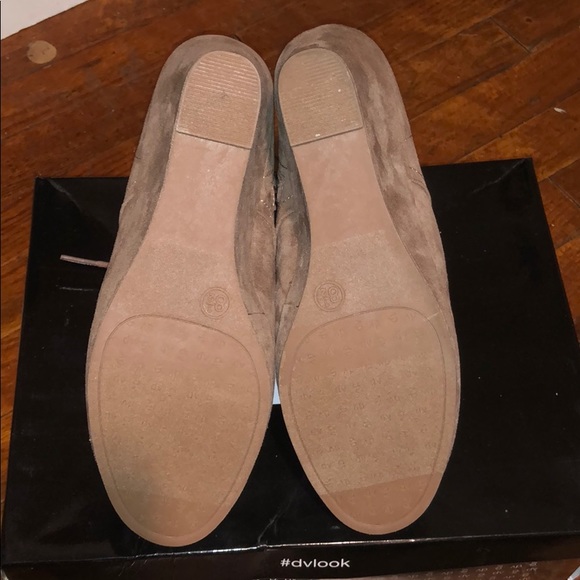 DV light taupe Terri style wedge booties. - Picture 3 of 4